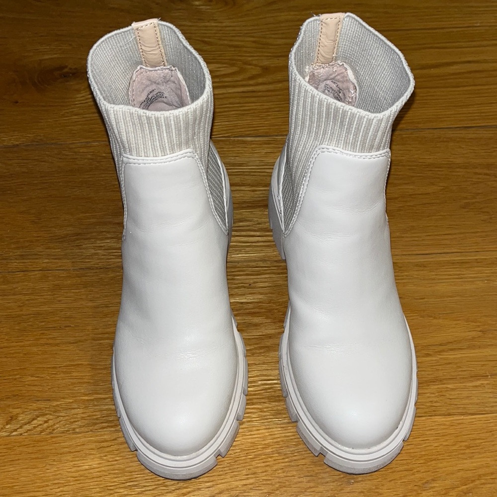 Steve Madden Hayle Platform Chelsea Boot